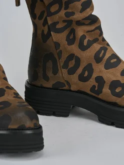 Stivaletti tacco 2cm camoscio multicolor