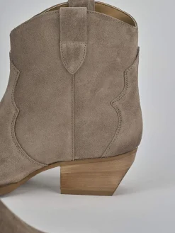 Stivaletti tacco 5cm camoscio beige