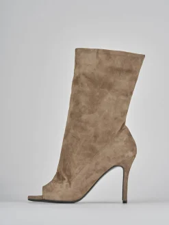 Stivaletti tacco 9cm camoscio beige