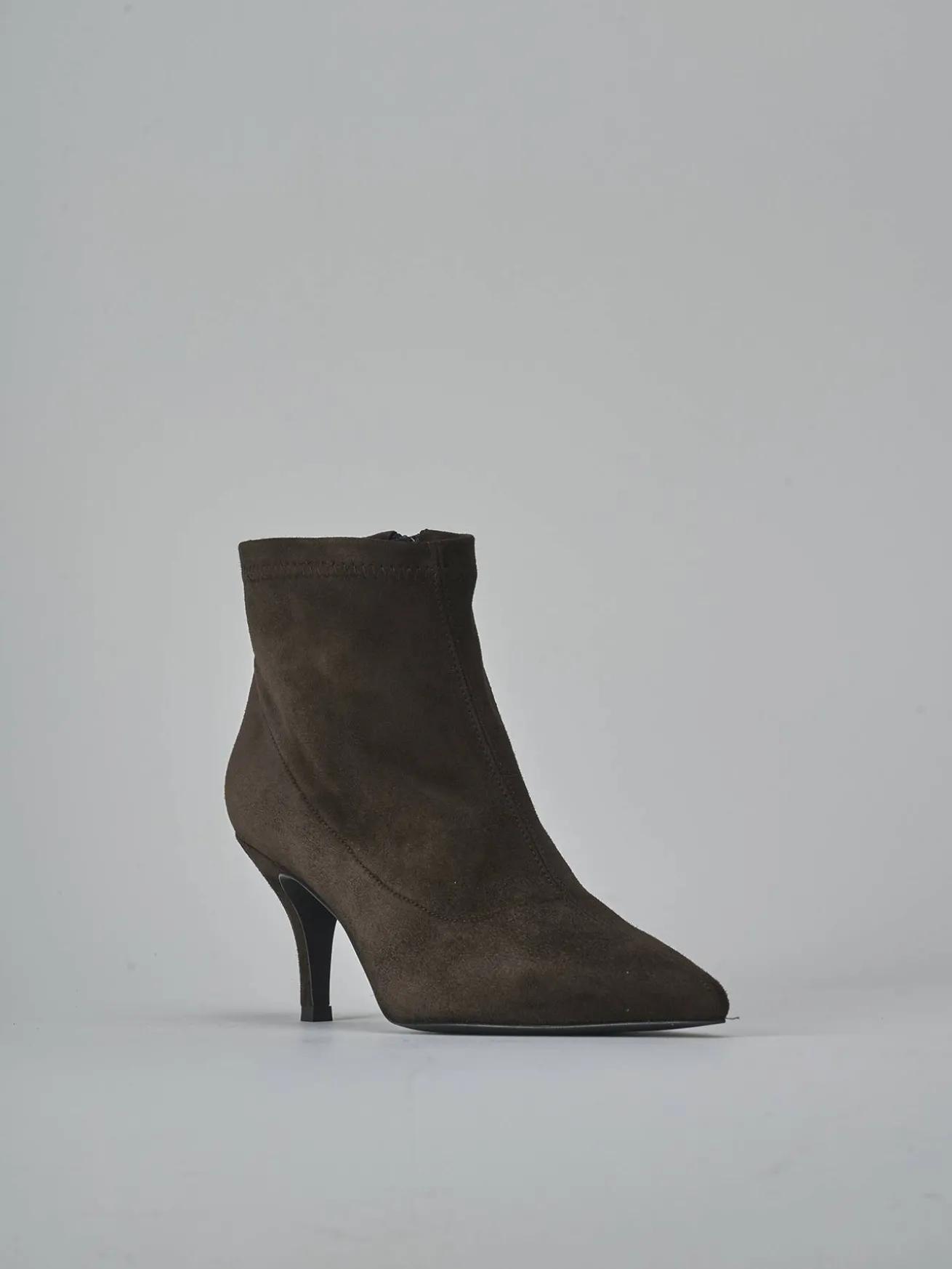 Stivaletti tacco 7cm camoscio testa