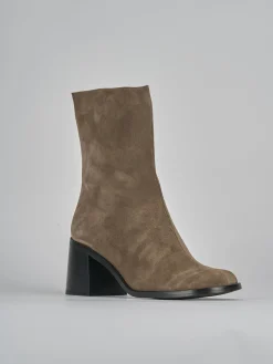 Stivaletti tacco 5cm camoscio beige