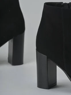 Stivaletti tacco 9cm camoscio nero