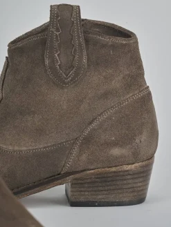 Stivaletti tacco 3cm camoscio testa