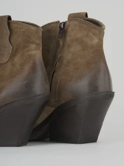 Stivaletti tacco 7cm camoscio beige