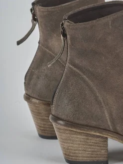 Stivaletti tacco 5cm camoscio testa