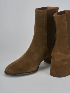 Stivaletti tacco 5cm camoscio marrone