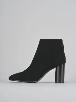 Stivaletti tacco 7cm camoscio nero