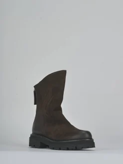 Stivaletti tacco 3cm nabuk testa