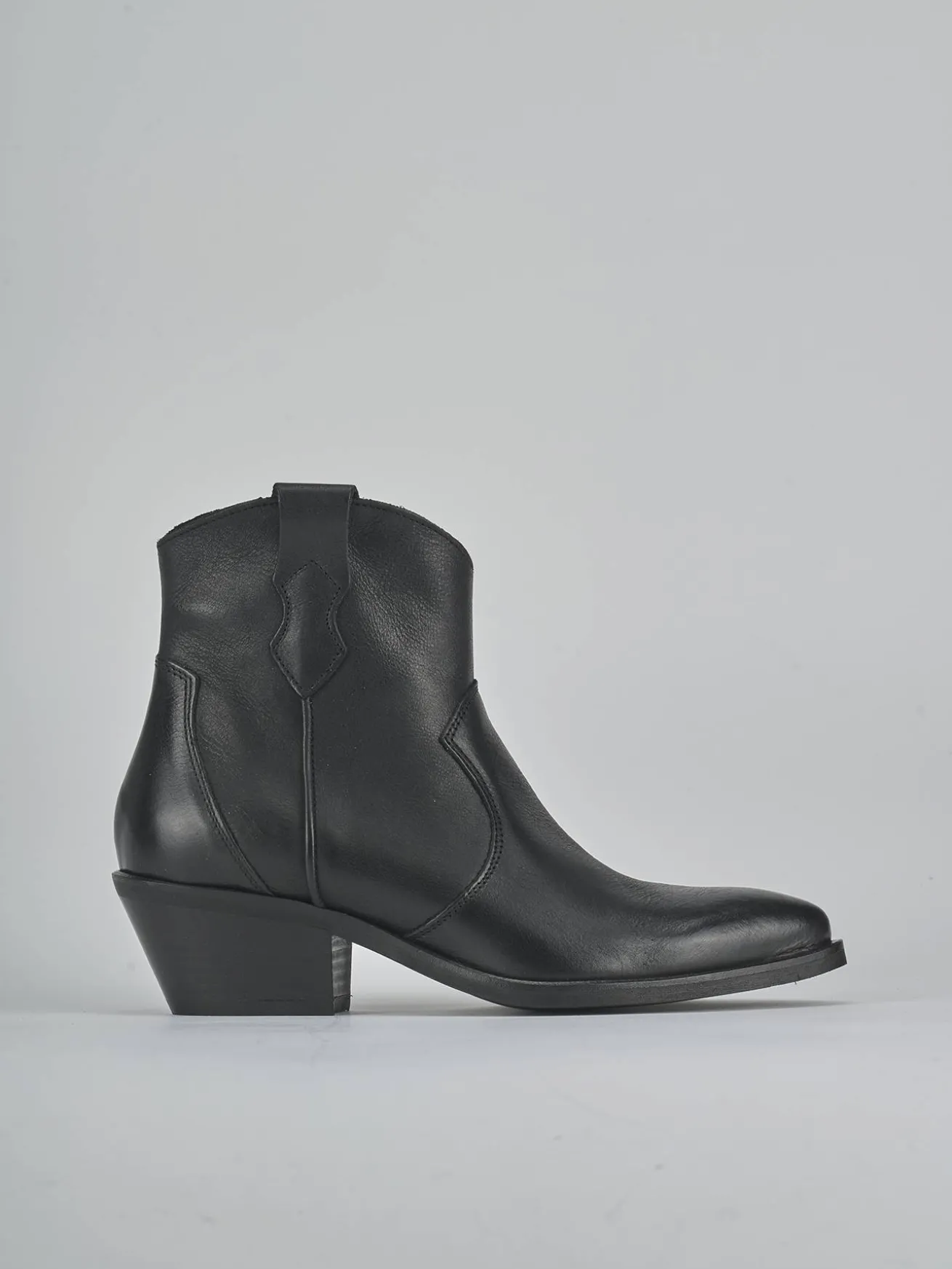 Stivaletti tacco 4cm pelle nero