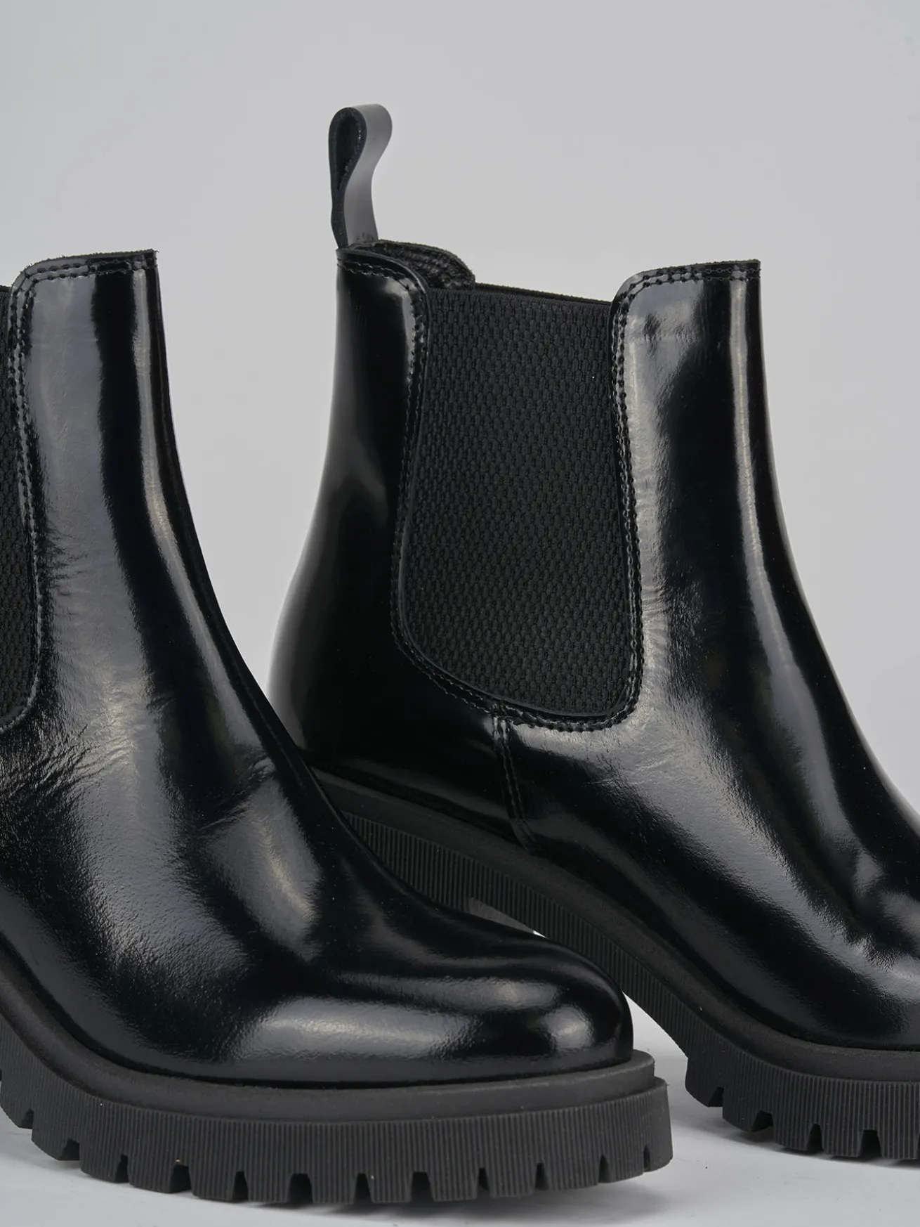 Stivaletti tacco 6cm pelle nero