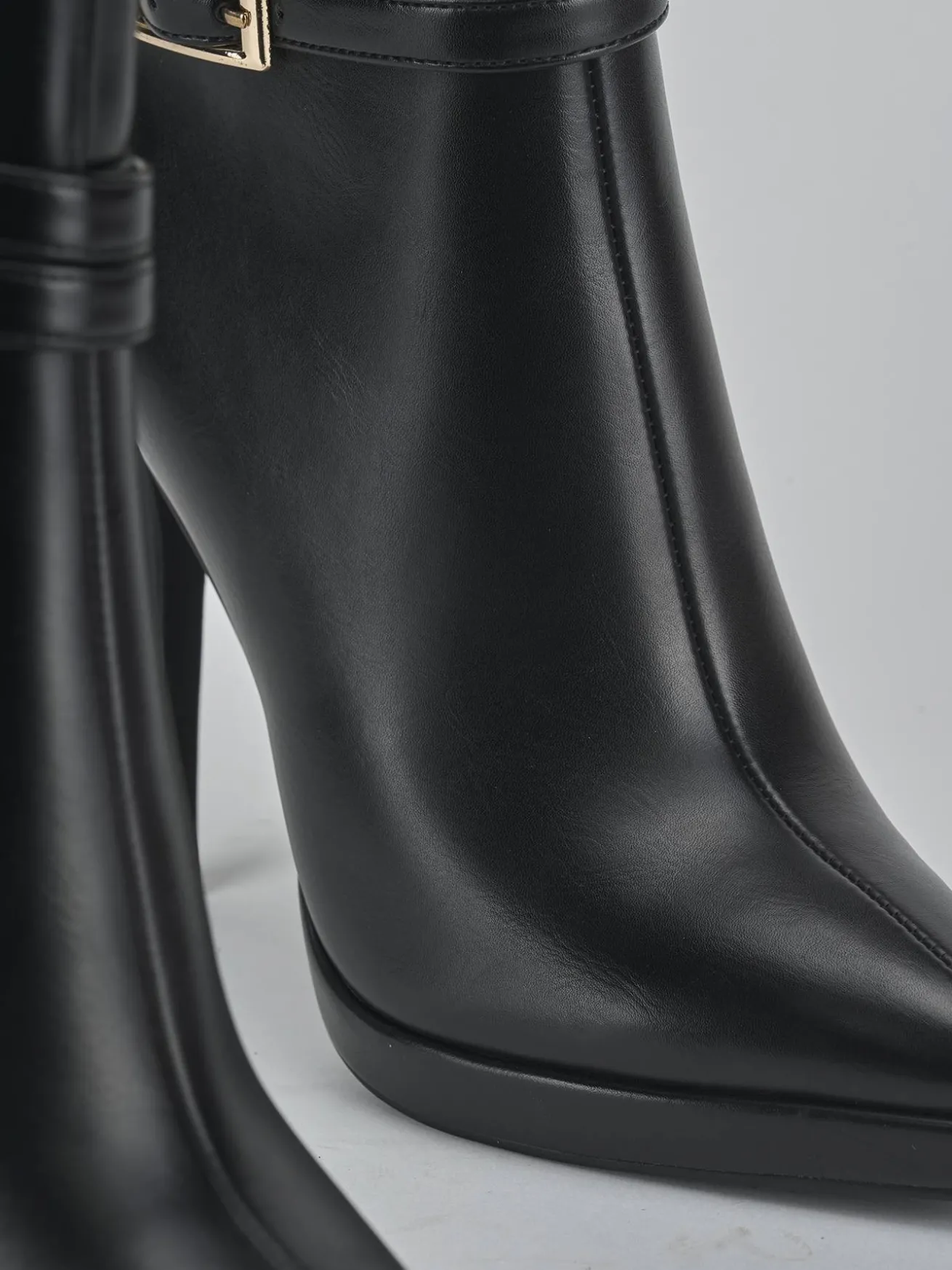 Stivaletti tacco 10cm pelle sostenibile nero