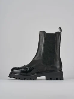 Stivaletti tacco 2cm pelle nero