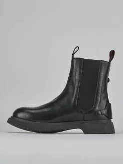 Stivaletti tacco 2cm pelle nero