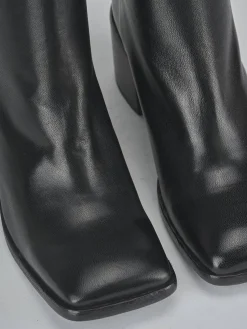 Stivaletti tacco 6cm pelle nero