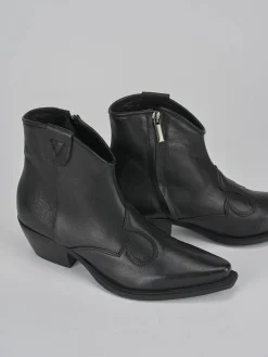 Stivaletti tacco 2cm pelle nero