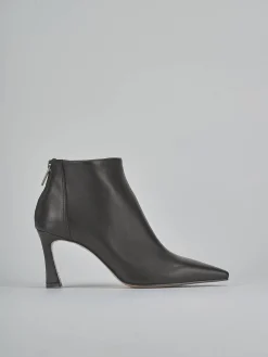 Stivaletti tacco 8cm pelle testa