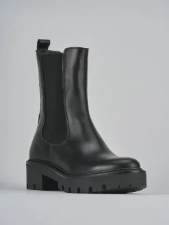 Stivaletti tacco 3cm pelle nero