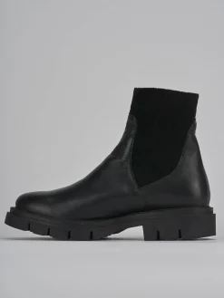 Stivaletti tacco 4cm pelle nero