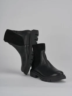 Stivaletti tacco 4cm pelle nero