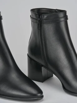 Stivaletti tacco 6cm pelle nero