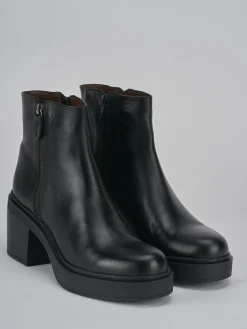 Stivaletti tacco 6cm pelle nero