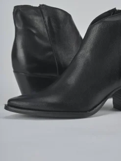 Stivaletti tacco 6cm pelle nero