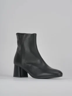 Stivaletti tacco 6cm pelle nero