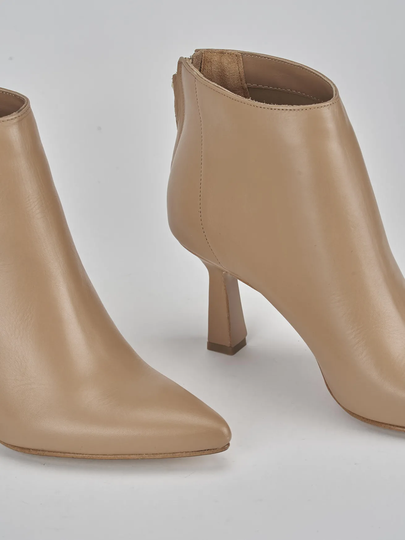 Stivaletti tacco 5cm pelle marrone