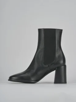 Stivaletti tacco 7cm pelle nero