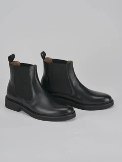 Stivaletti tacco 2cm pelle nero