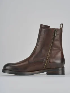 Stivaletti tacco 2cm pelle marrone