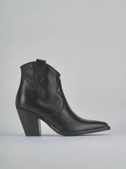 Stivaletti tacco 8cm pelle nero