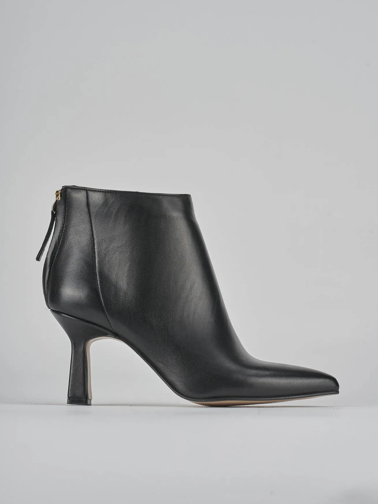 Stivaletti tacco 5cm pelle nero