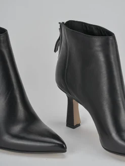 Stivaletti tacco 5cm pelle nero