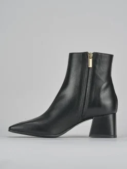 Stivaletti tacco 6cm pelle nero