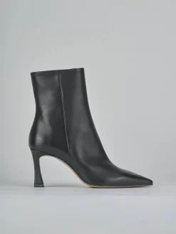 Stivaletti tacco 8cm pelle nero