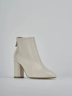 Stivaletti tacco 9cm pelle beige