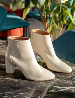 Stivaletti tacco 9cm pelle beige