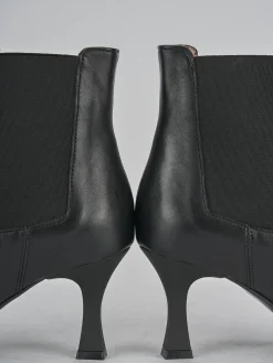 Stivaletti tacco 7cm pelle nero