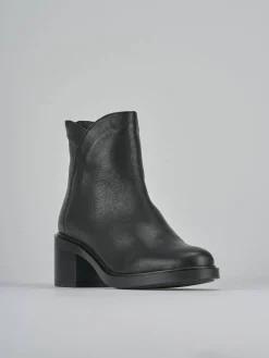 Stivaletti tacco 4cm pelle nero