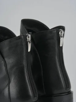 Stivaletti tacco 4cm pelle nero