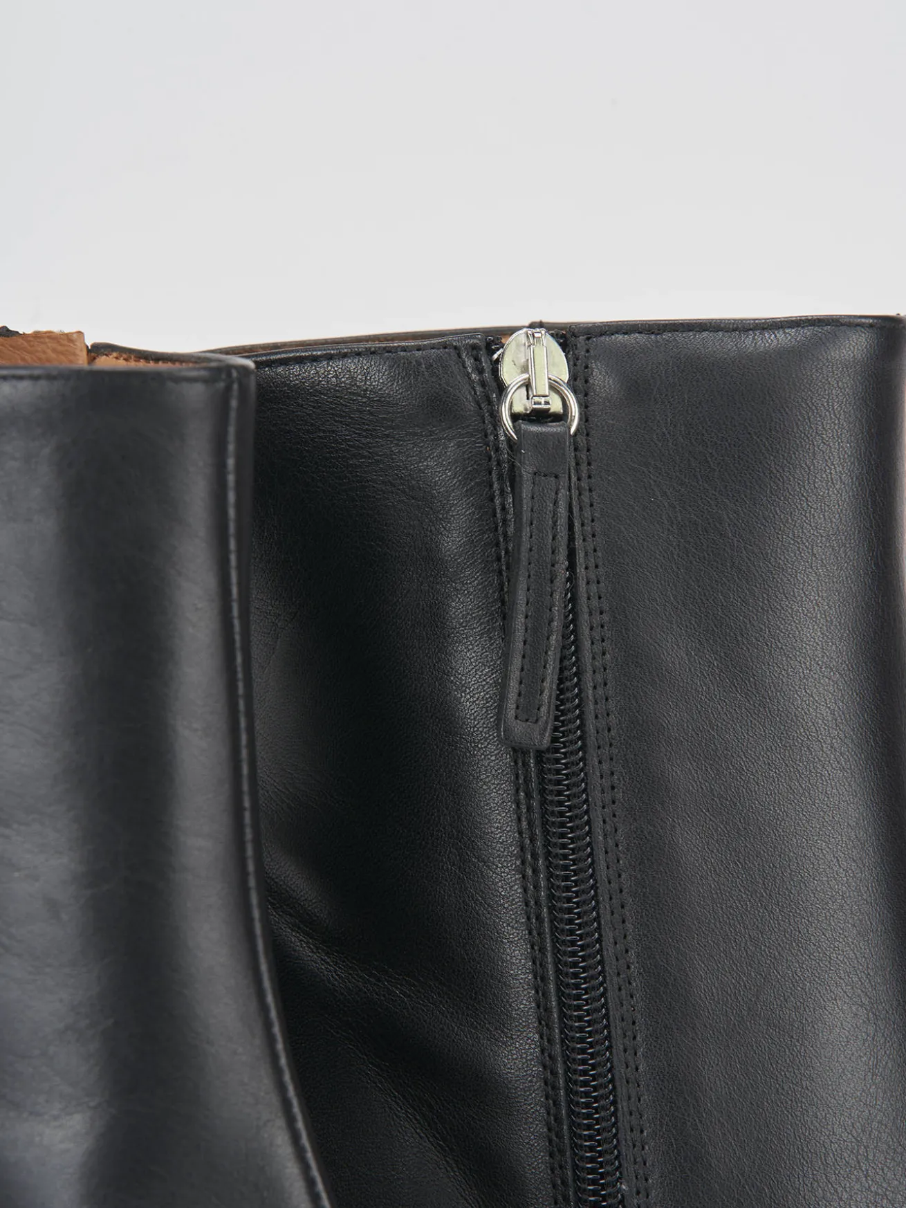 Stivaletti tacco 8cm pelle nero