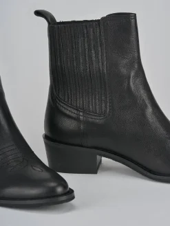 Stivaletti tacco 3cm pelle nero