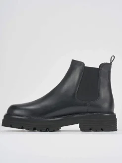 Stivaletti tacco 2cm pelle nero