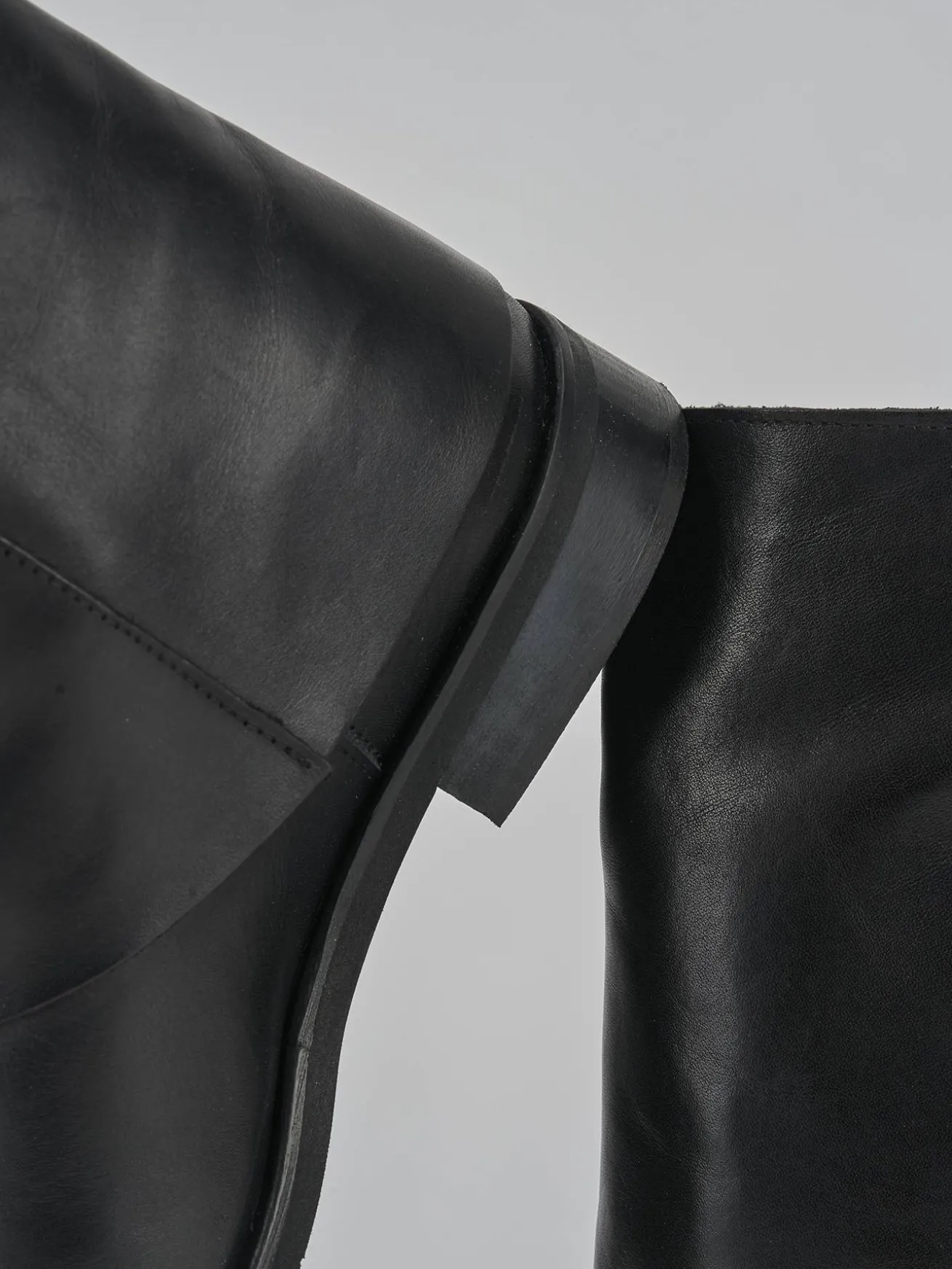 Stivaletti tacco 2cm pelle nero