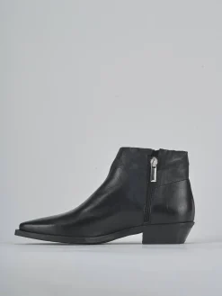 Stivaletti tacco 3cm pelle nero