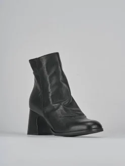 Stivaletti tacco 7cm pelle nero