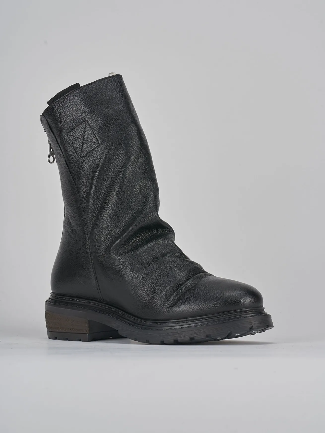 Stivaletti tacco 1cm pelle nero