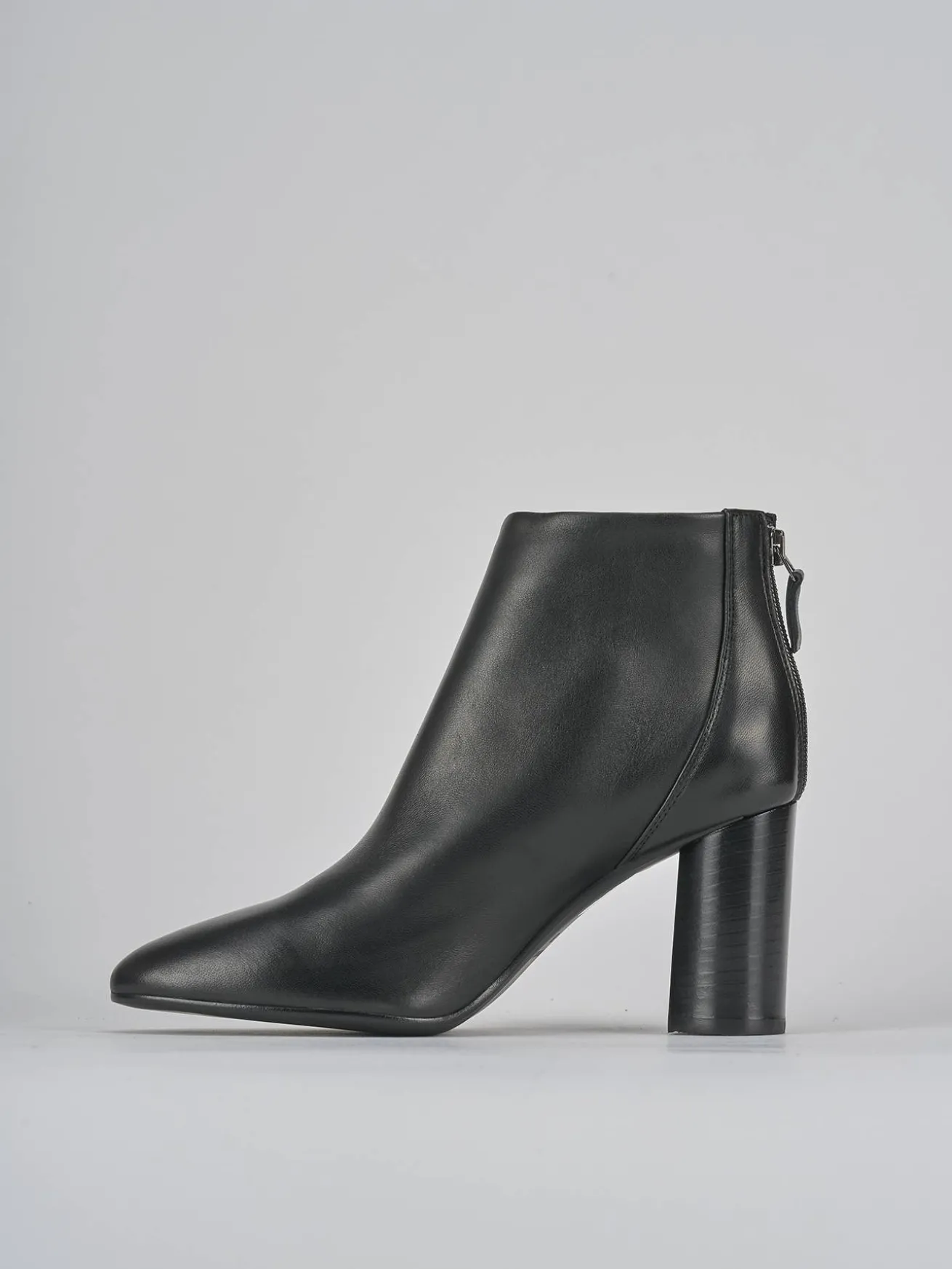 Stivaletti tacco 7cm pelle nero