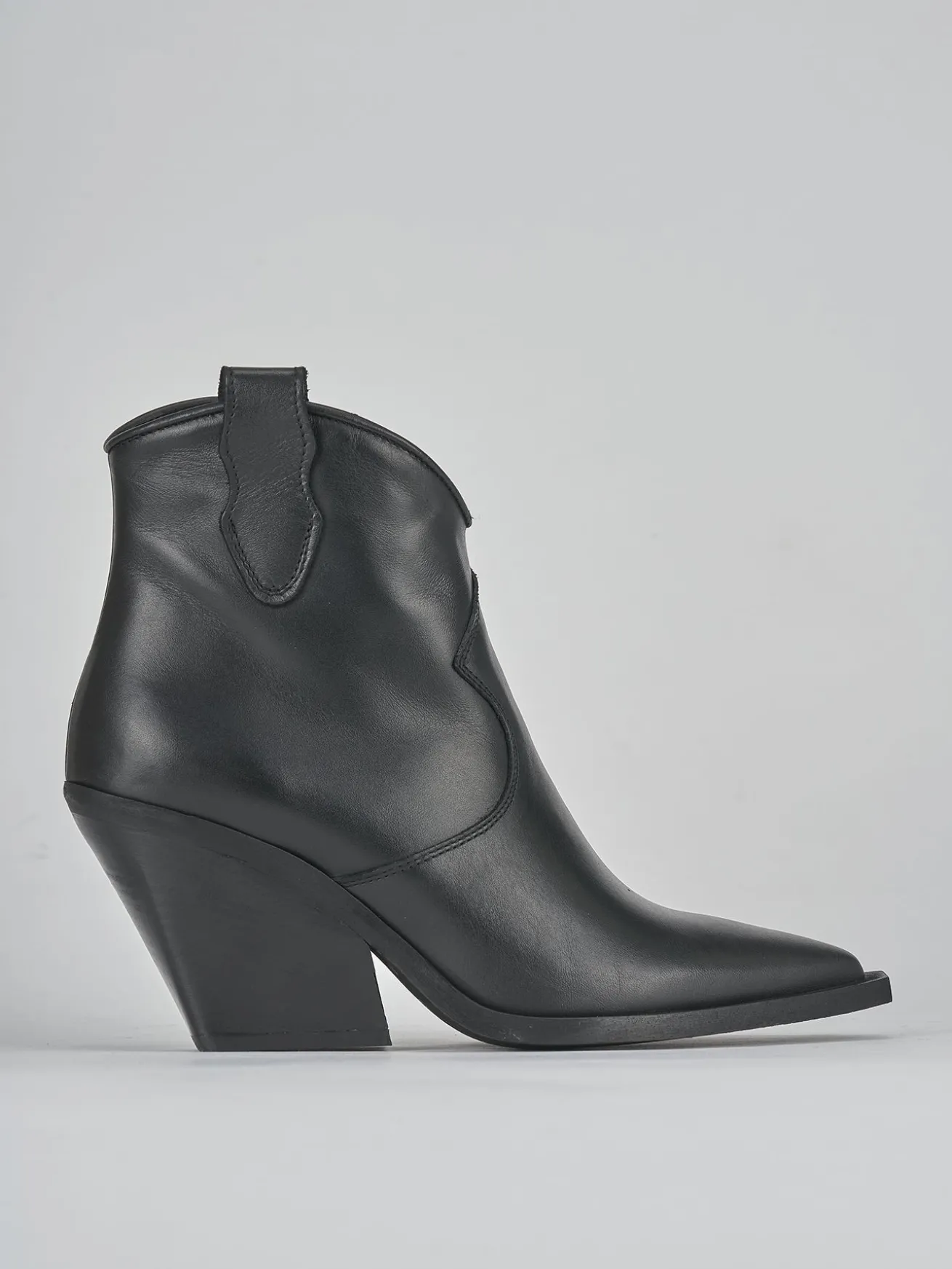 Stivaletti tacco 7cm pelle nero